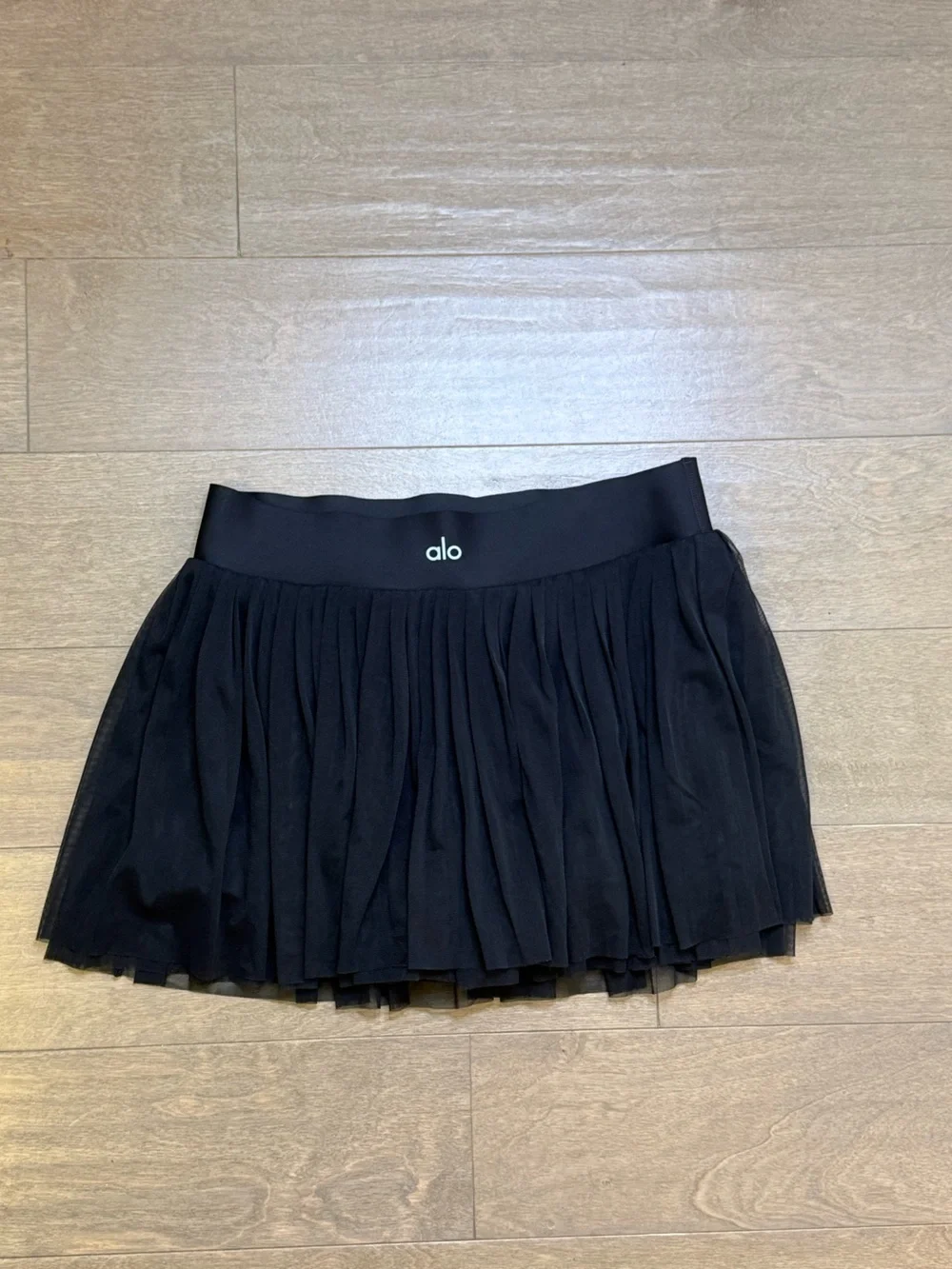 ALO Yoga Black Pleated Skater Skirt